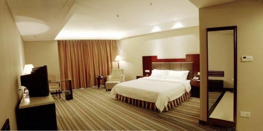 Phoenix Grand Hotel Fenghuang Kültér fotó